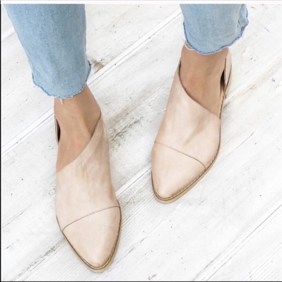 Shank Flats - Picture 2 of 8